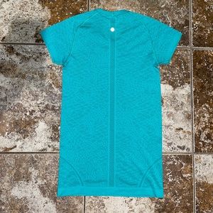 Lululemon Swiftly Tech Short Sleeve Top